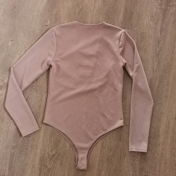 Dynamite blush pink textured bodysuit - Picture 4 of 4